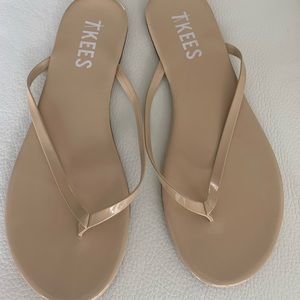 Tkees footwear